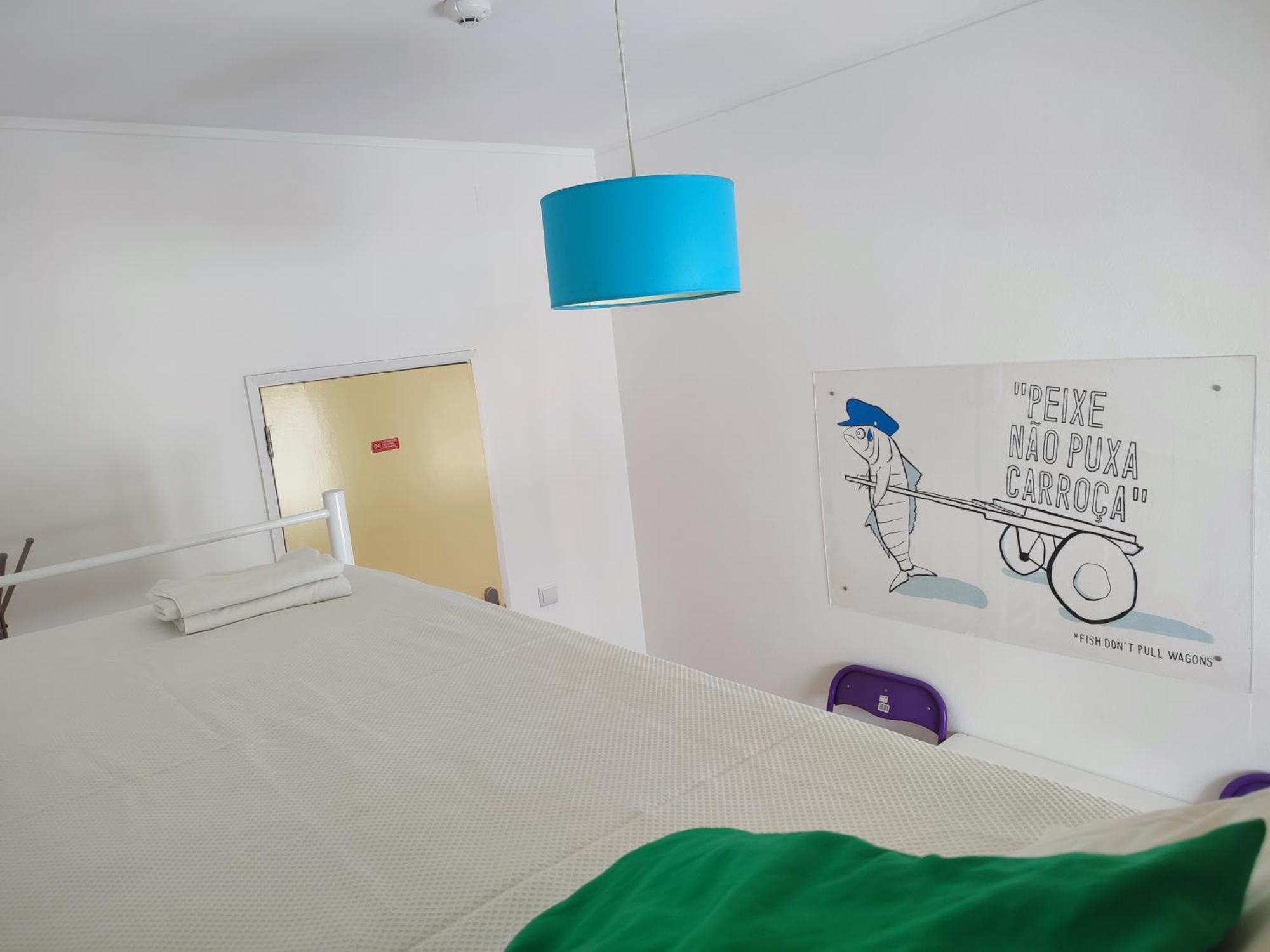 Racing Mackerel Hostel Lagos Eksteriør billede